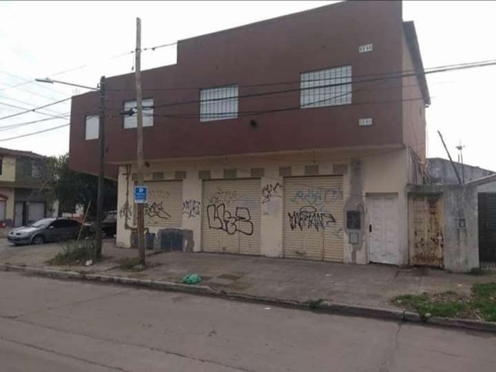 Comercial / Tienda en venta en Balbastro, Buenos Aires