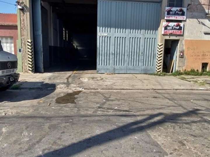 Comercial / Tienda en venta en Catriel, 5174, La Tablada