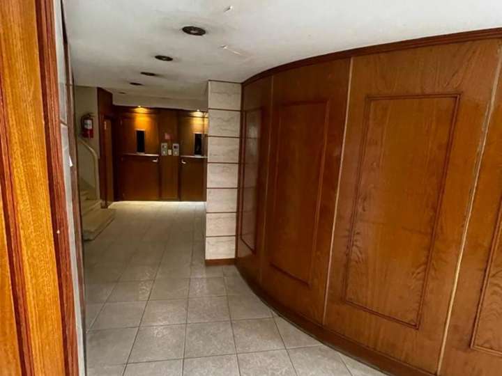 Departamento en venta en Avenida Presidente Juan Domingo Perón, Buenos Aires