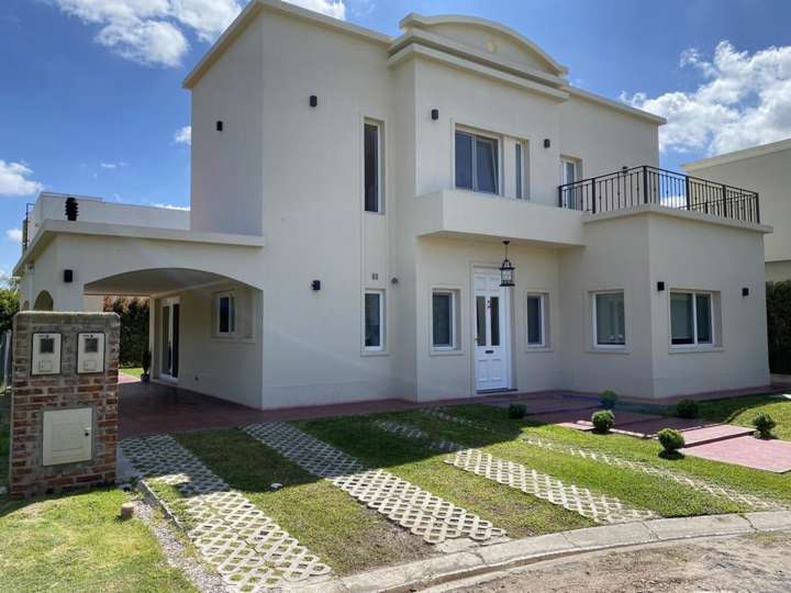 Casa en venta en Partido de Almirante Brown