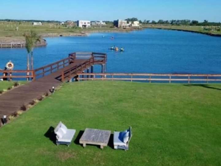 Terreno en venta en Partido de Esteban Echeverría, Canning