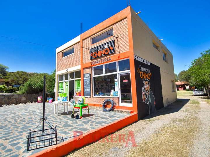 Comercial / Tienda en venta en Avenida de los Césares, Merlo