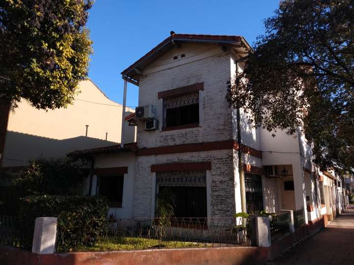 Casa en venta en Brasil, 289, Beccar
