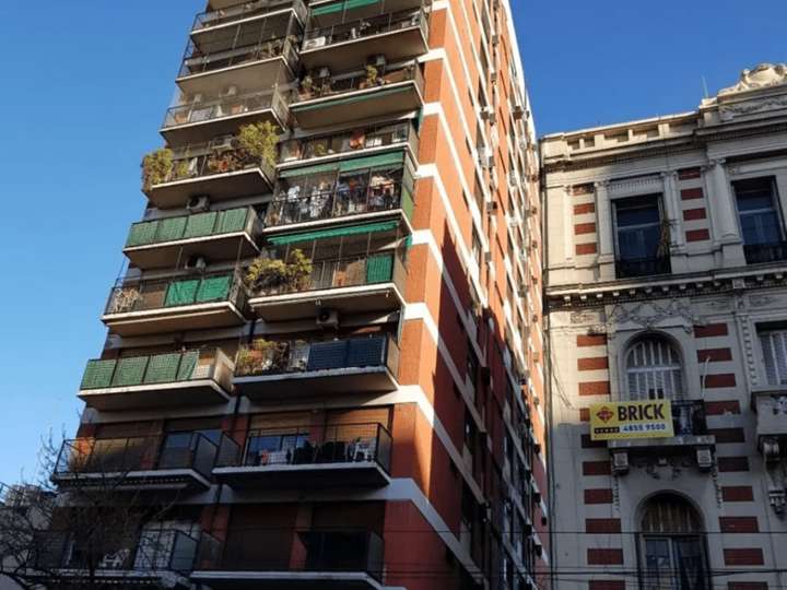 Departamento en venta en Sarandí, 1210, Ciudad Autónoma de Buenos Aires