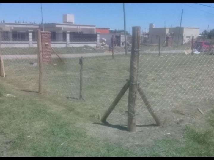 Terreno en venta en Avenida Rivadavia, San Vicente