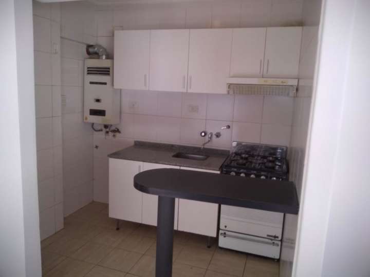Departamento en alquiler en Avenida Marcelo T. de Alvear, 456, Córdoba