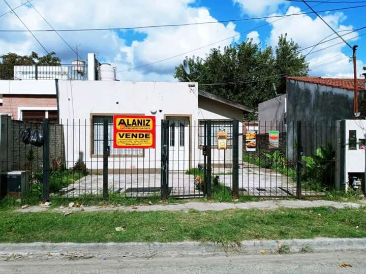 Casa en venta en Libertad, 573, Buenos Aires
