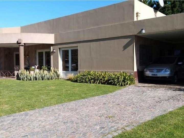 Casa en venta en Monte, Bella Vista