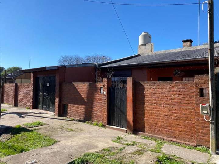 Casa en venta en Rosales, Buenos Aires