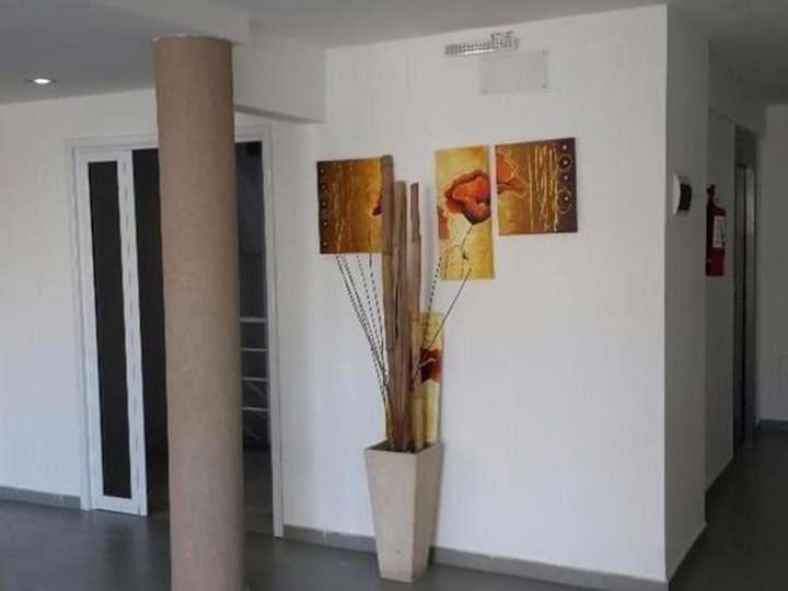 Departamento en venta en Alsina, 802, Buenos Aires