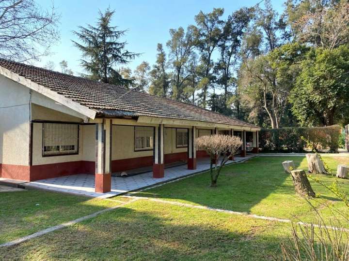 Casa adosada en venta en Federico Chopin, Francisco Álvarez