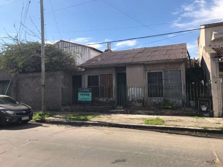 Casa en venta en Las Heras, 1353, Buenos Aires