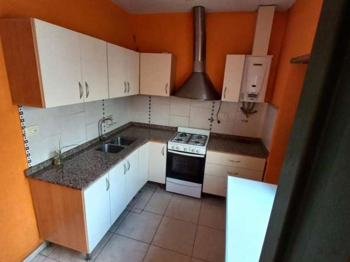 Casa en alquiler en Igualdad, 60, Córdoba