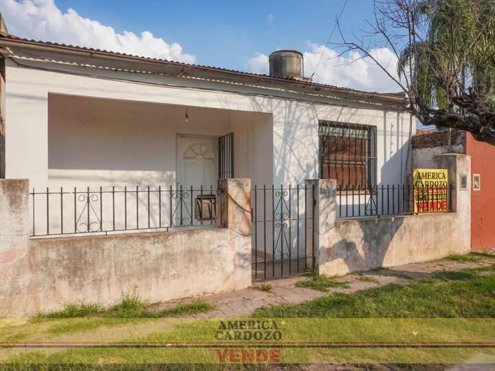 Casa en venta en Salvador María del Carril, 2641, Paso del Rey