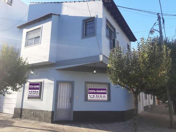 Casa en venta en Pueyrredón, 3600, Lomas del Mirador
