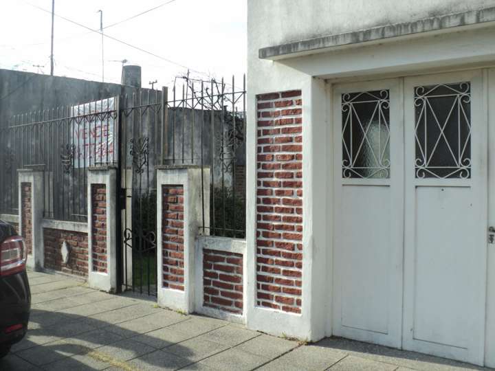 Casa en venta en Darragueira, 1600, Aldo Bonzi