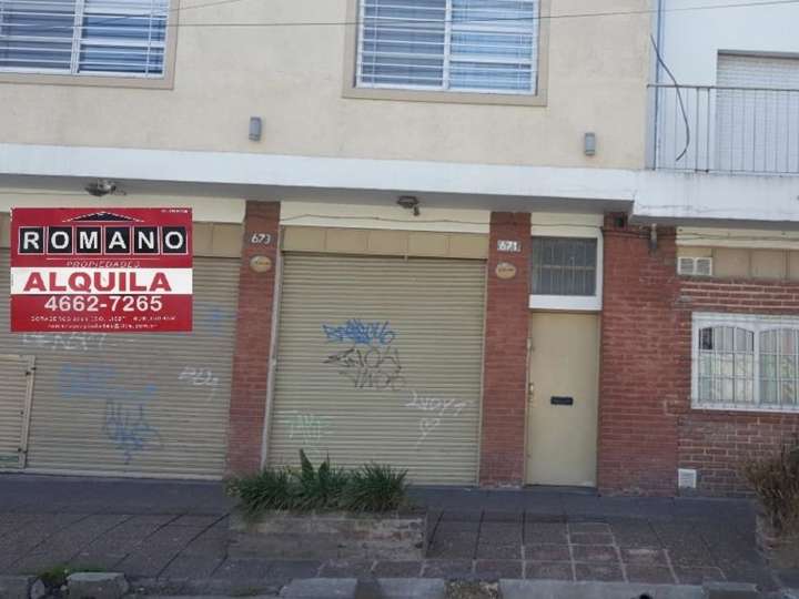 Comercial / Tienda en alquiler en Avenida General Pedro Díaz, Villa Tesei
