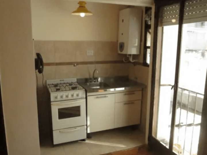 Departamento en venta en Hipólito Yrigoyen, 2698, Ciudad Autónoma de Buenos Aires