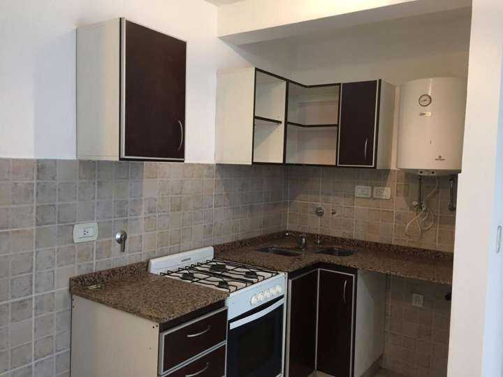Departamento en venta en Mendoza, 95, Buenos Aires