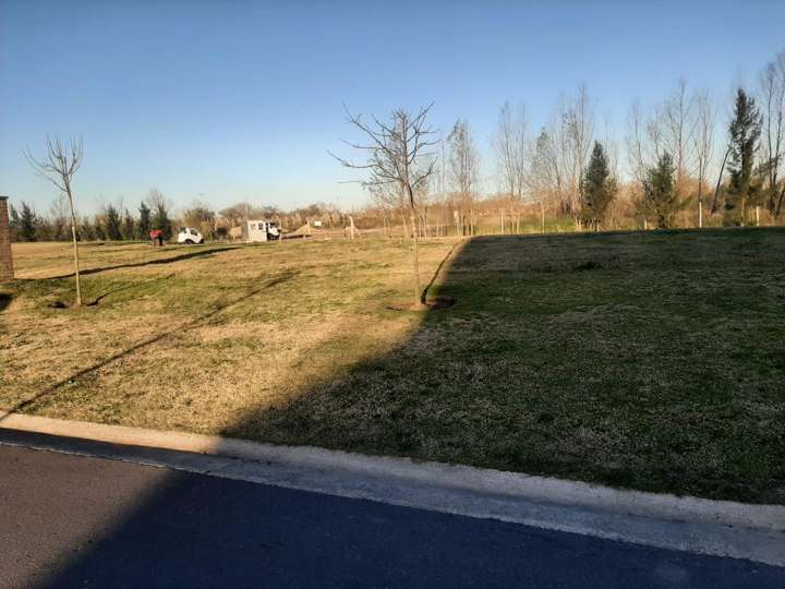 Terreno en venta en RP25, Buenos Aires