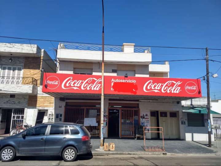 Comercial / Tienda en venta en José Equiza, Buenos Aires