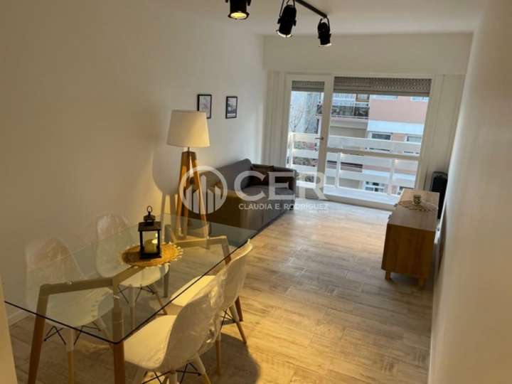 Departamento en venta en Entre Ríos, 2500, Buenos Aires