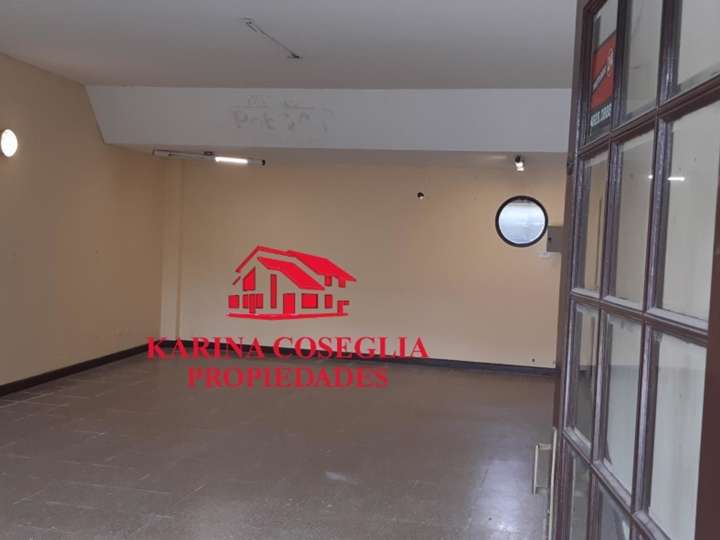 Comercial / Tienda en venta en Pedro Lagrave, Pilar