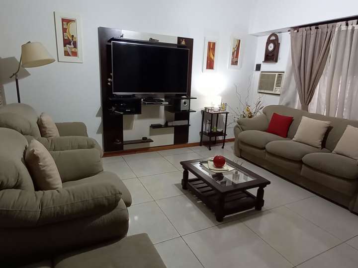 Casa en venta en 108 - Castelli, 3840, Villa Ballester