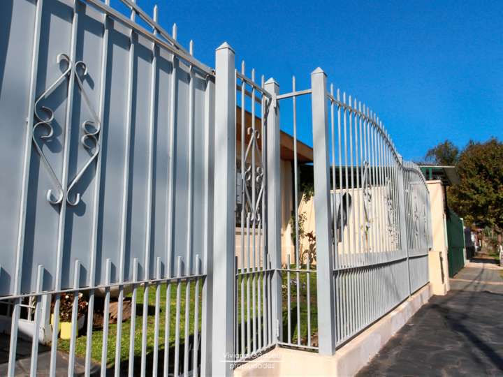 Casa en venta en Pedro Zanni, Buenos Aires
