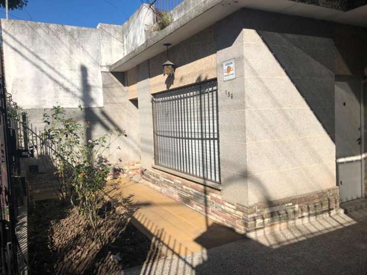 Casa en venta en Alemania, 150, Buenos Aires