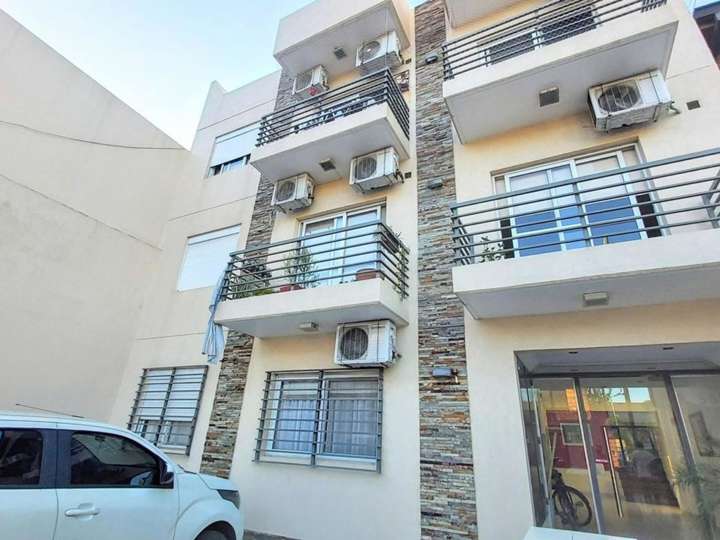 Departamento en venta en Avellaneda, 1602, Buenos Aires