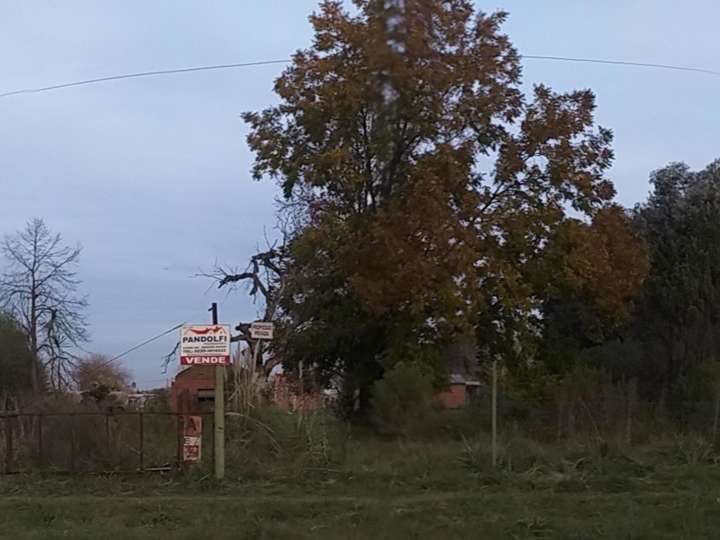 Terreno en venta en P. E. Dávila, Buenos Aires