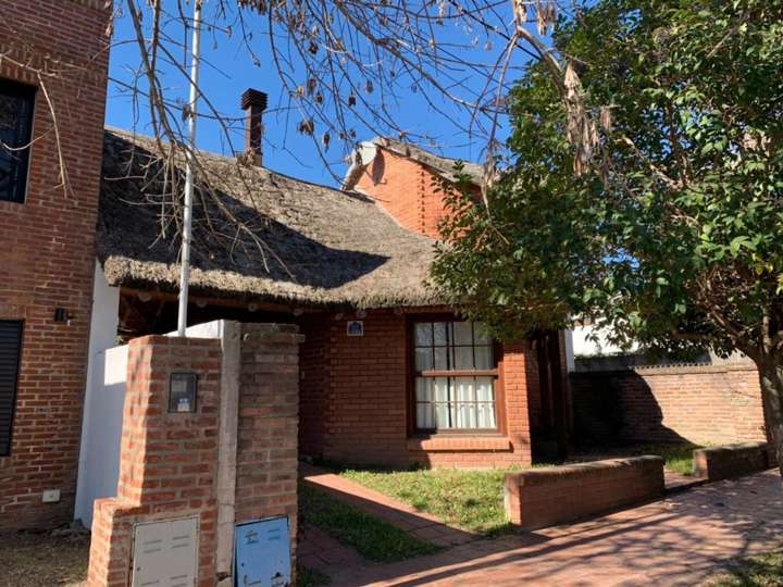 Casa en venta en Rivadavia, 1202, San José