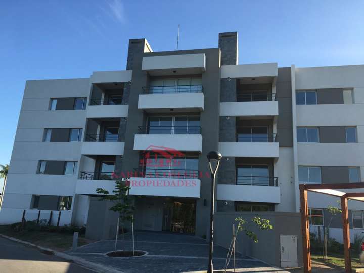 Departamento en venta en R. Caamaño, Buenos Aires