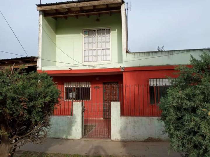 Casa en venta en Concejal Amador Vilaabrile, Buenos Aires