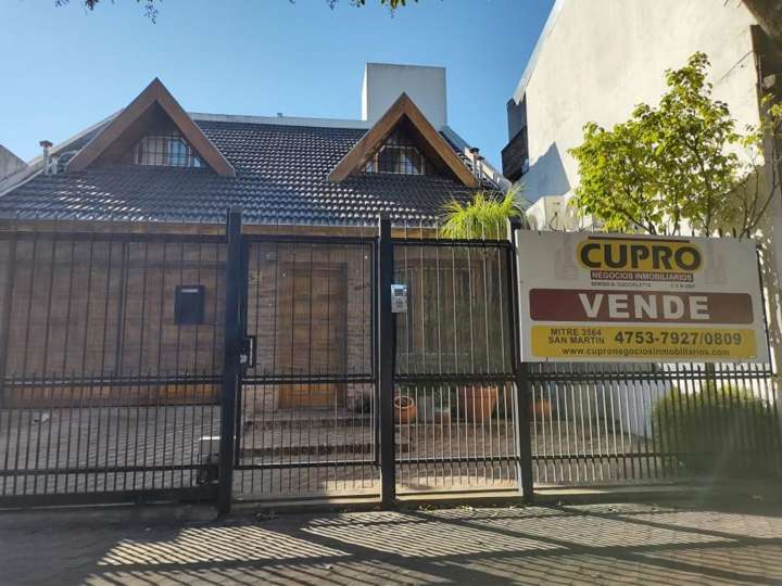 Casa en venta en 65 - Junín, 2071, Villa Maipú