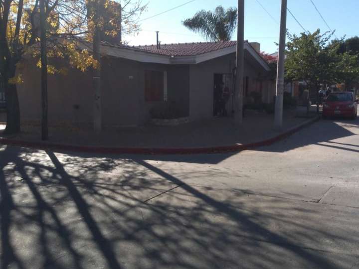 Casa en venta en Luis Agote, 1654, Córdoba