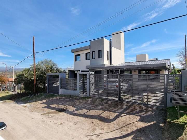 Casa en venta en Rey del Bosque, Córdoba