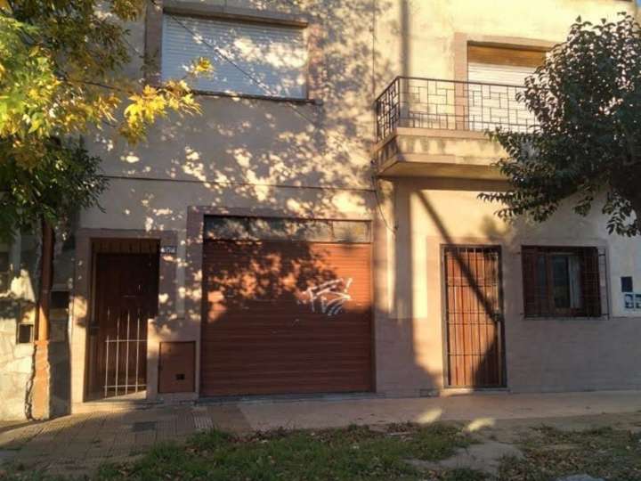 Edificio en venta en 232 - Tres Lomas, 587, Ciudadela