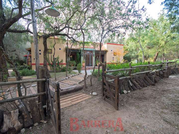 Casa en venta en Junín, Merlo