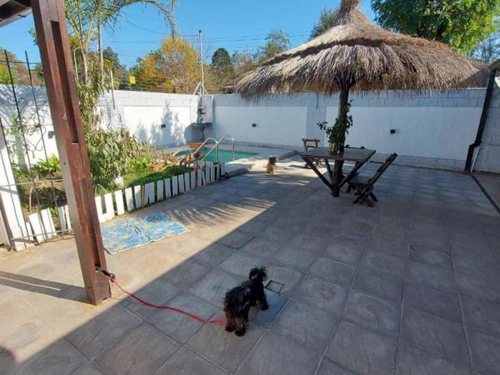 Casa en venta en General Conesa, Francisco Álvarez