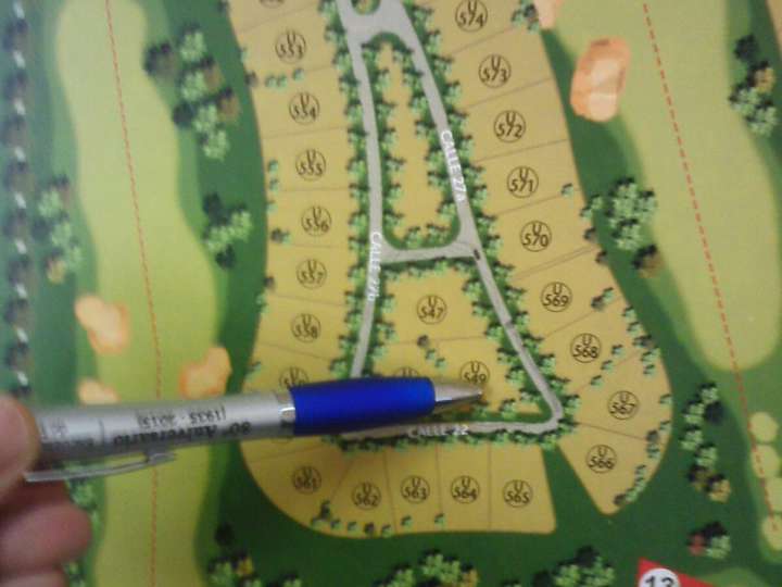 Terreno en venta en Los Pinos, Funes