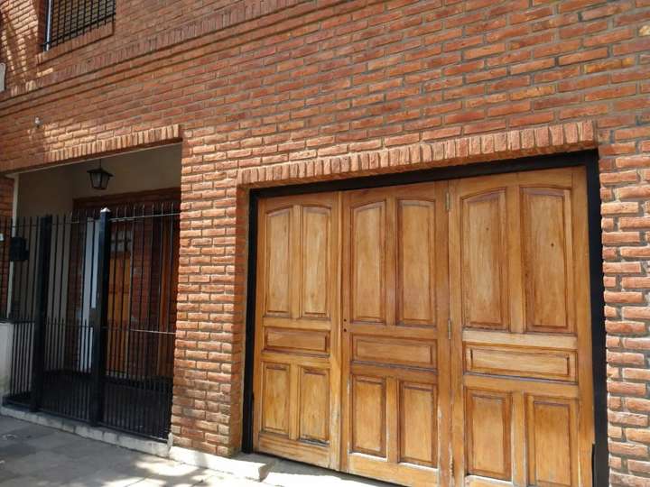 Casa en venta en Beruti, San Fernando