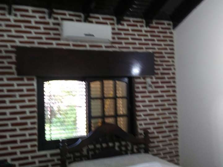 Casa en venta en Larroca, 901, Garín