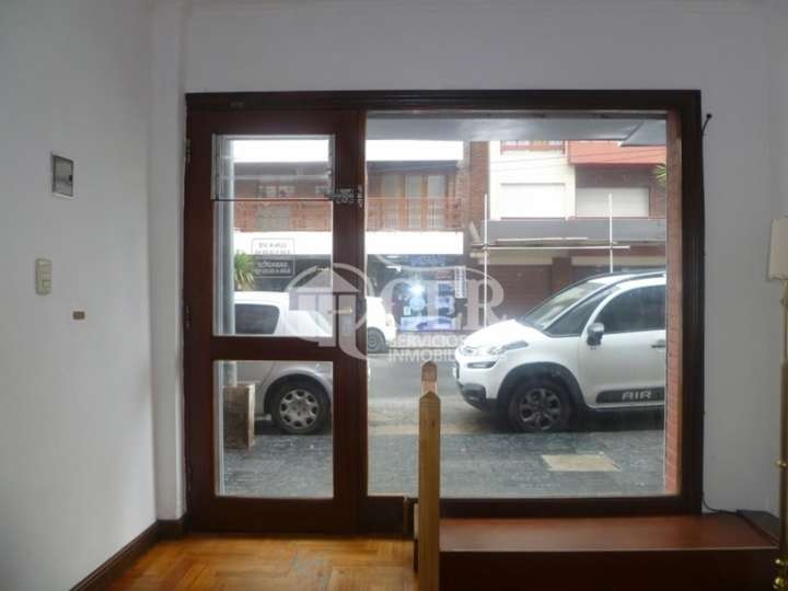 Comercial / Tienda en venta en Avenida Libertad, 6802, Buenos Aires