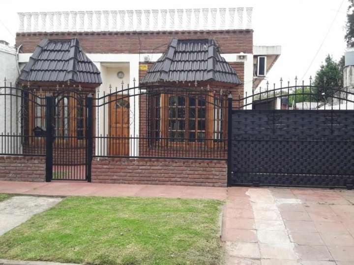 Casa en venta en General Espejo, Buenos Aires