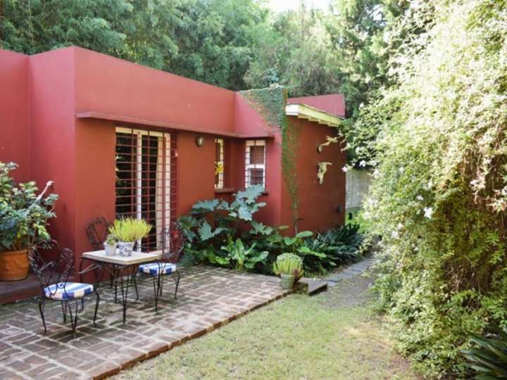 Casa en venta en Pringles, 925, Buenos Aires