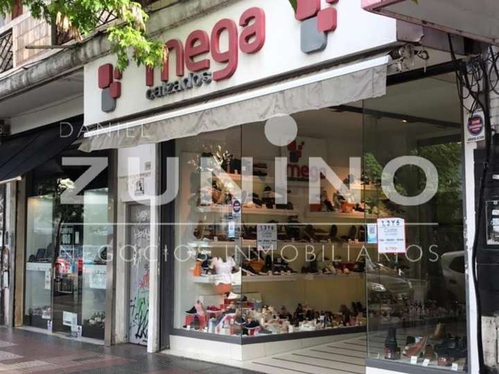 Comercial / Tienda en venta en Avenida Presidente Juan Domingo Perón, Buenos Aires