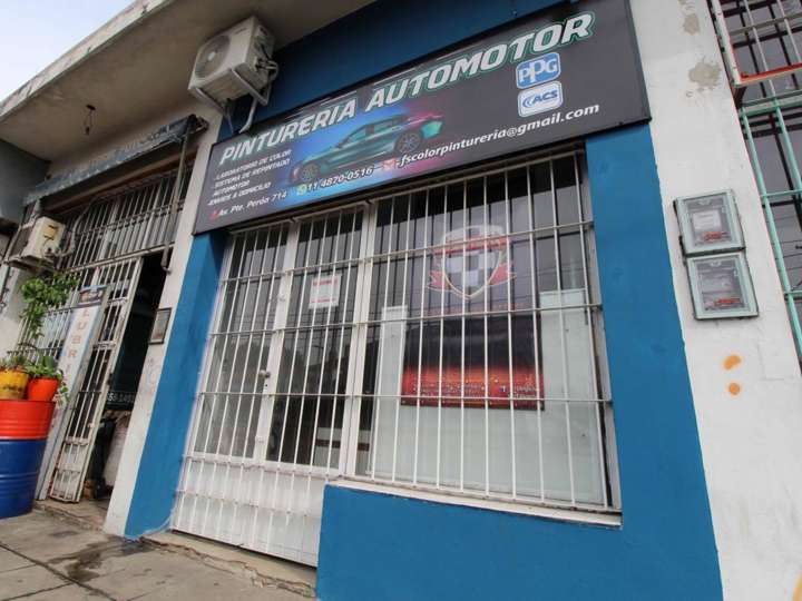 Comercial / Tienda en venta en Avenida Presidente Juan Domingo Perón, 723, Villa Sarmiento