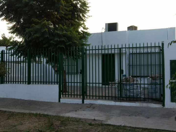 Casa en venta en 115 - Maestro Dasso, 4786, Billinghurst